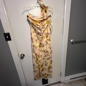 Floral strapless Midi Dress